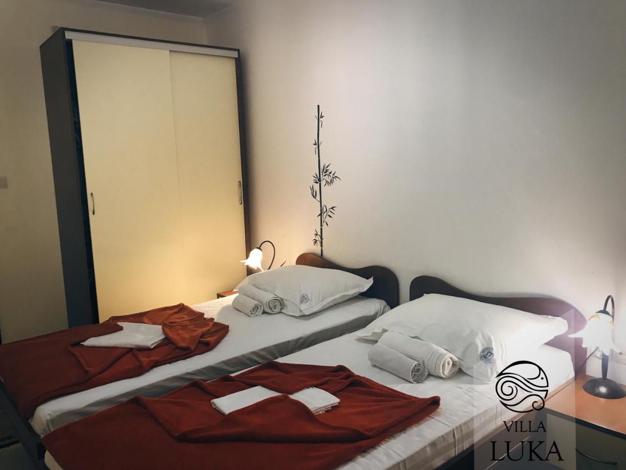 Apartments Villa Luka Sveti Stefan Bagian luar foto